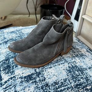 Dolce Vita ankle boots